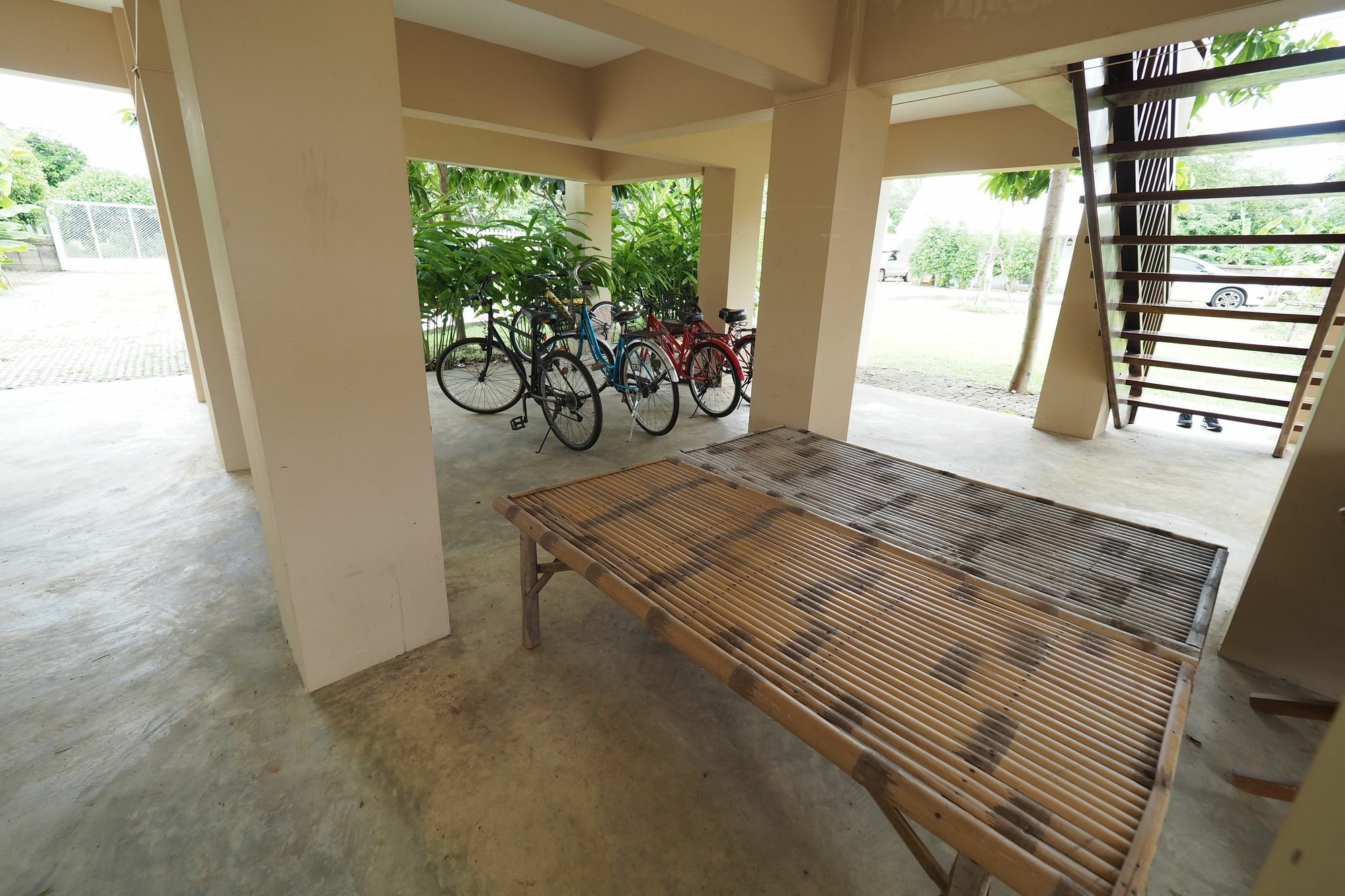 Baan2Rai Hotel Kanchanaburi City Exterior photo