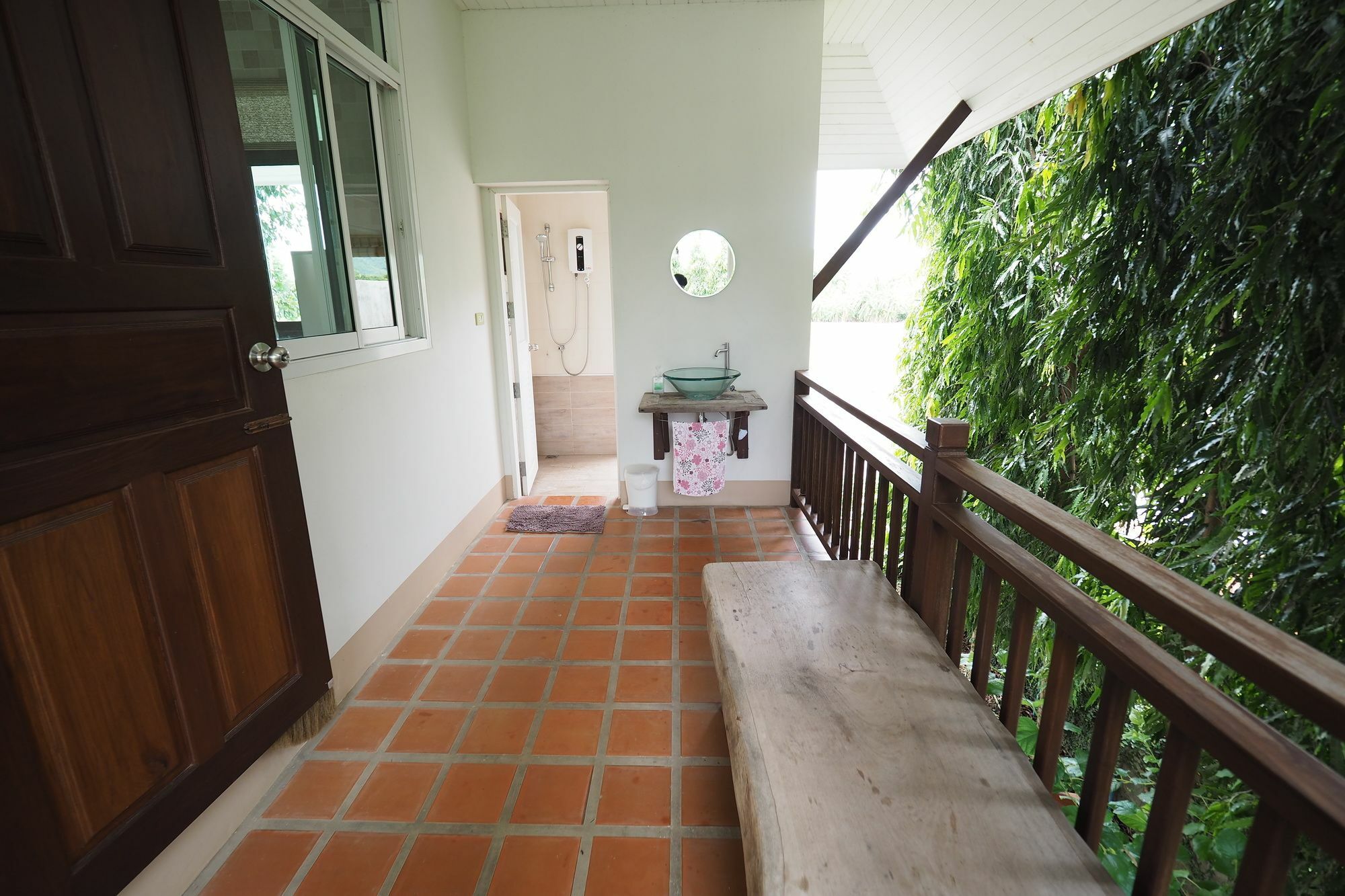 Baan2Rai Hotel Kanchanaburi City Exterior photo