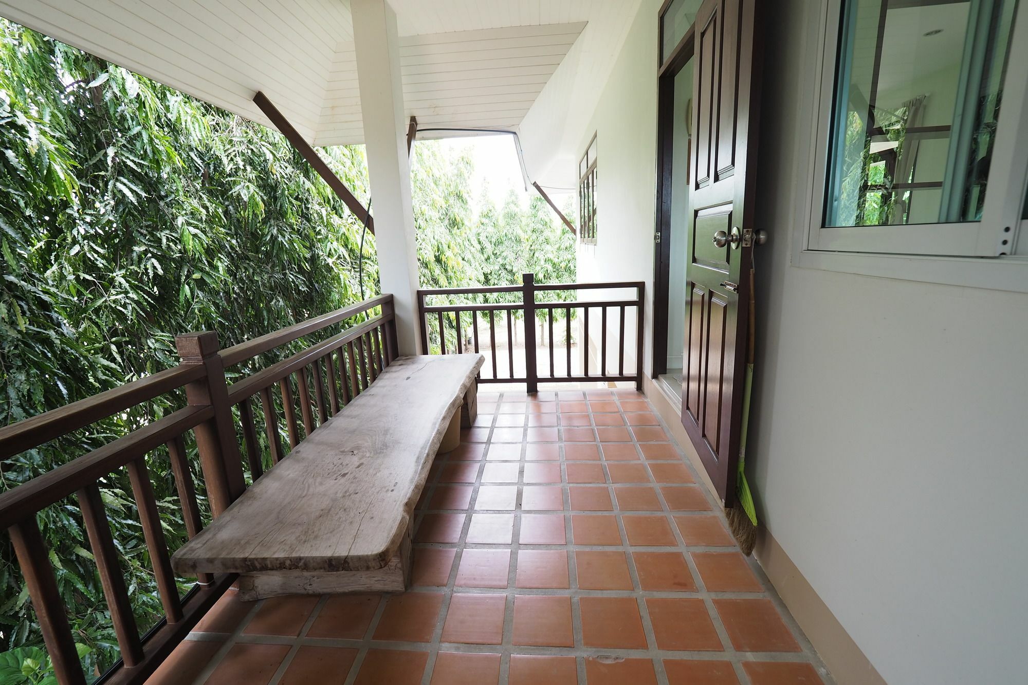 Baan2Rai Hotel Kanchanaburi City Exterior photo