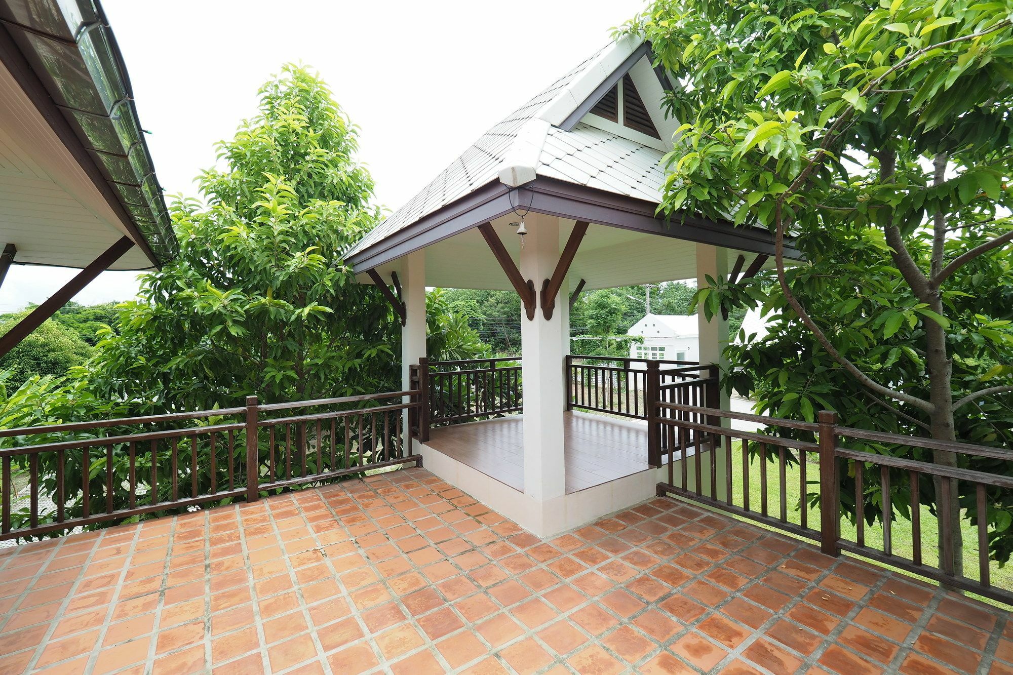 Baan2Rai Hotel Kanchanaburi City Exterior photo